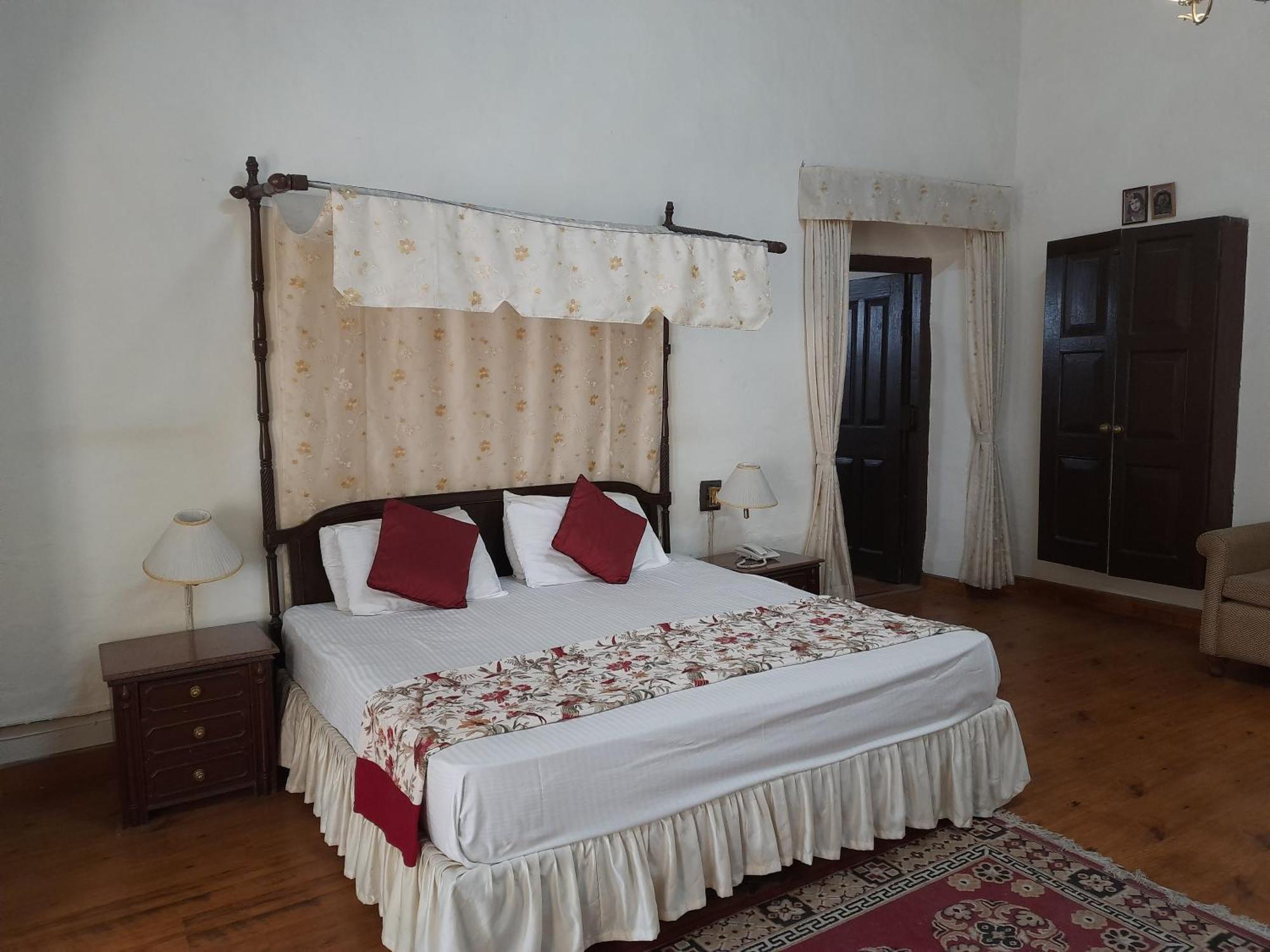 West View Hotel Ranikhet Exterior photo