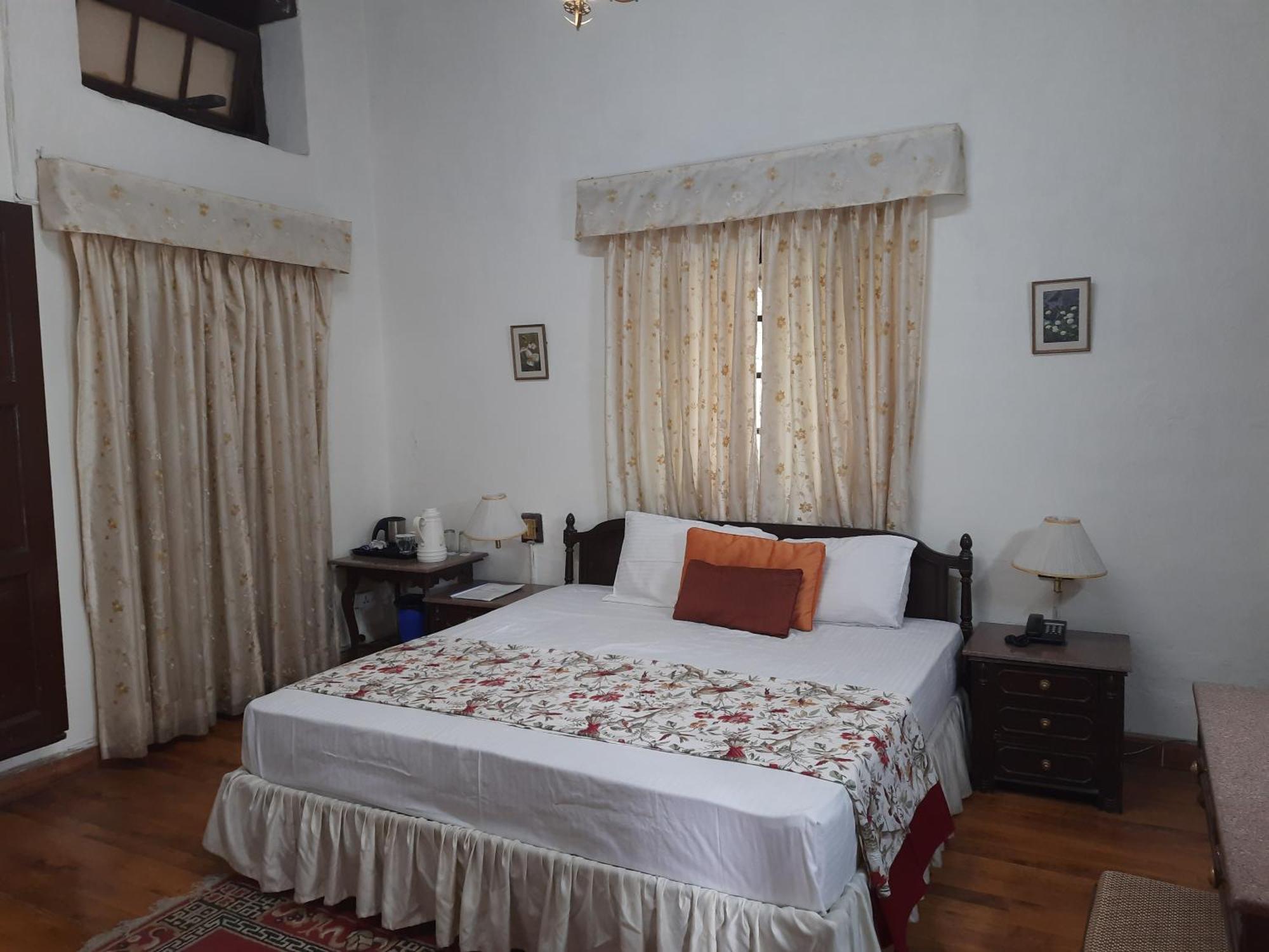 West View Hotel Ranikhet Exterior photo